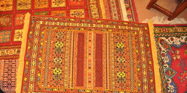 Im jeden Bazar finden Sie eine Vielzahl an prachtvollen Teppichen