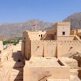 Im Oman können Sei viele prächtige Forts besuchen