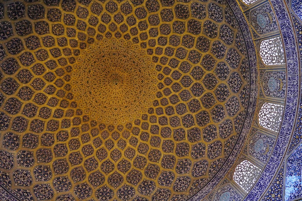 Kuppel in der Sheikh Lotfolla Moschee