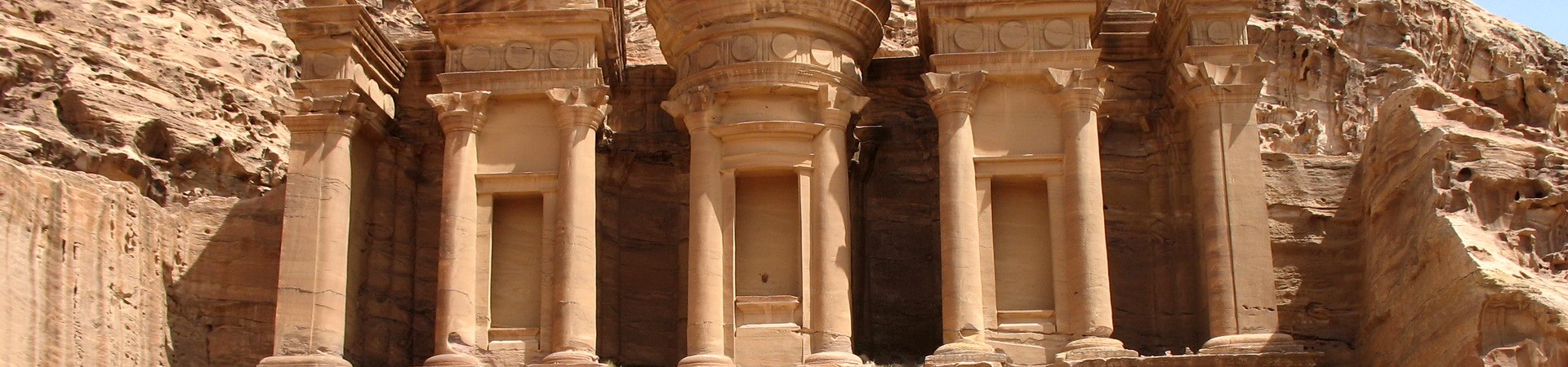 Die berühmte Felsenstadt Petra in Jordanien.