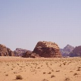Blick auf die Felsenwüste. Jordanien ist berühmt für die Wadi Rum.