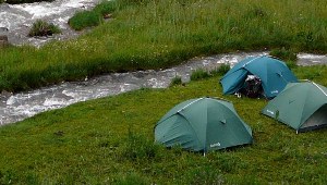 Camp am Fluss