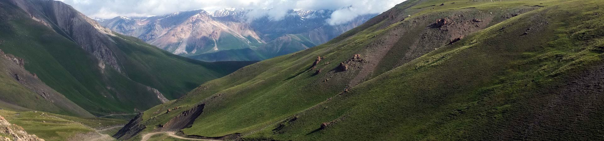 grüne Landschaften in Kirgistan entdecken